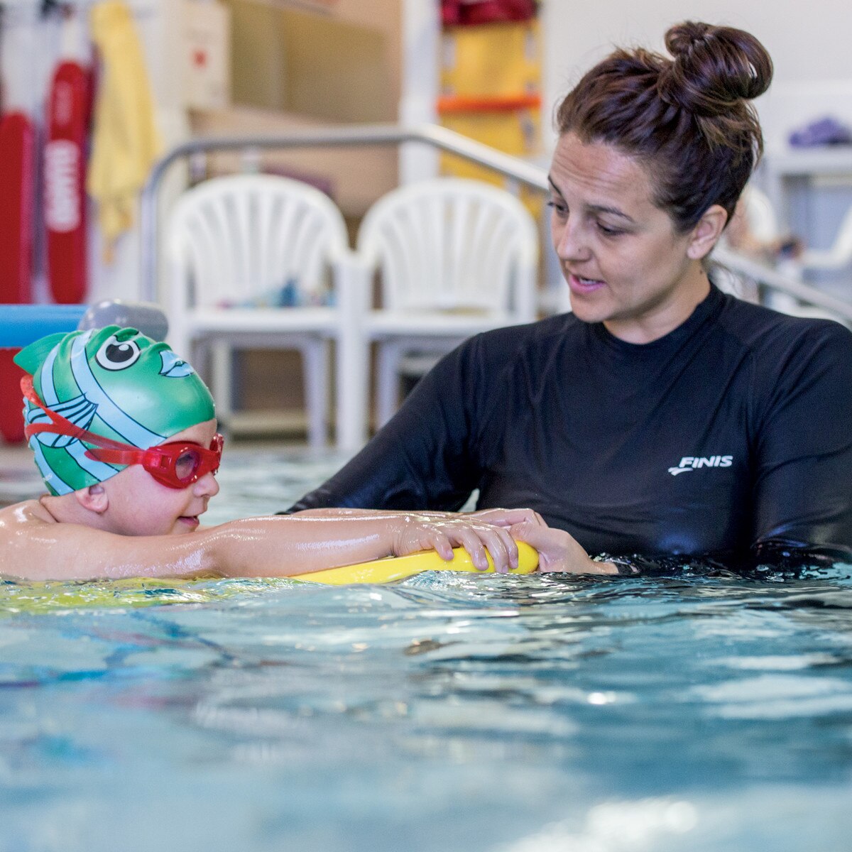 FINIS - THERMAL SWIM SHIRT - Image 2